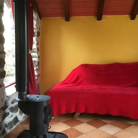 Moulin De Peyre - *